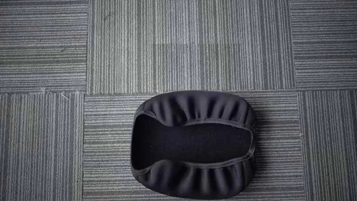 Hand Putting Cotton Material Universal Frame Storage Box Armrest Cover for Land Rover Defender 110 2020