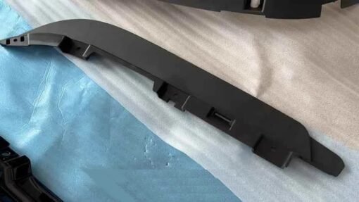 OEM Front Bumper Deflector LR129426 LH LR129425 RH Automotive Rearguard Parts for Land Rover