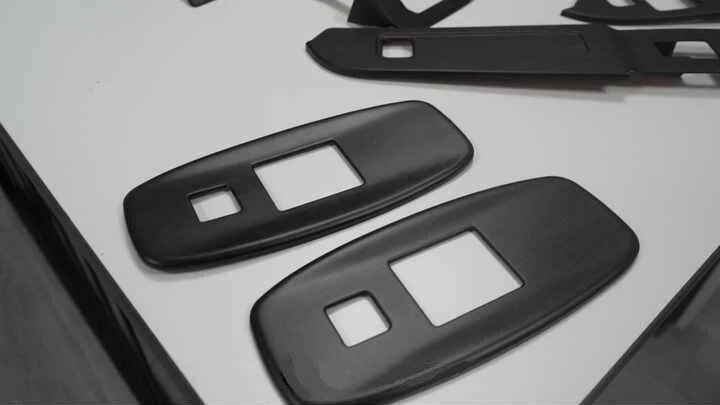 Rear Seat USB Cover Wire Charger Protector ABS Chrome Oak Wood Grain for Land Rover Defender 2020