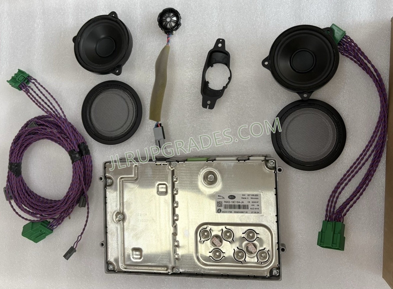 Sound System with Power Amplifier 700W for Land Rover Defender 110/130